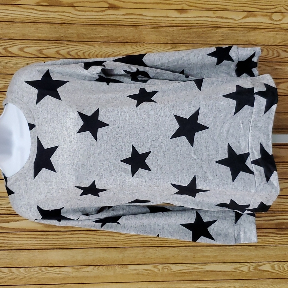 🆕️ Star shirt with pockets